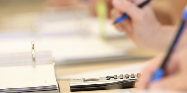 COM 401: Data Communications Fundamentals